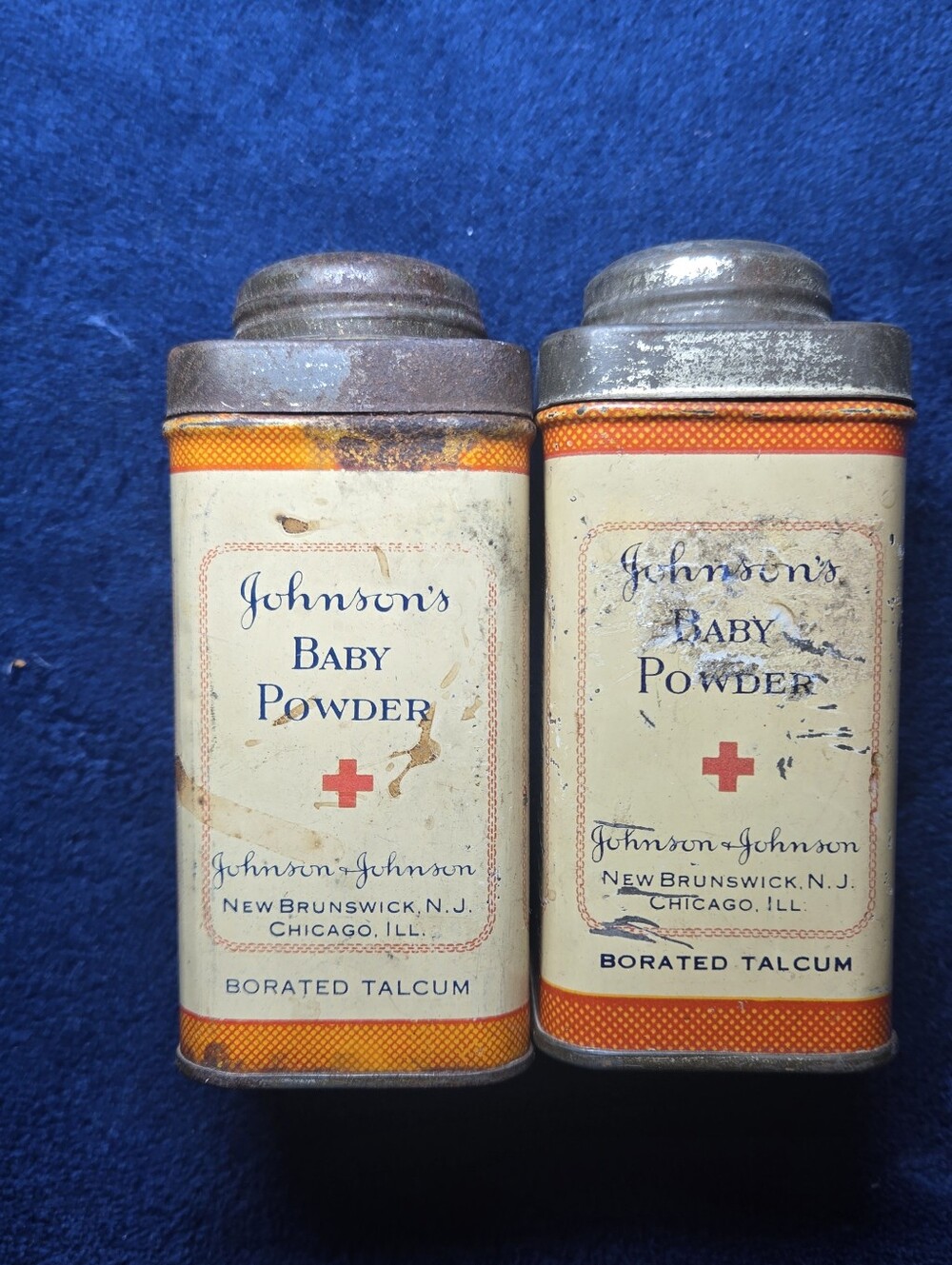 Antique Vtg Johnson & Johnson Baby Powder Talc Tin 4oz Advertising Chicago USA